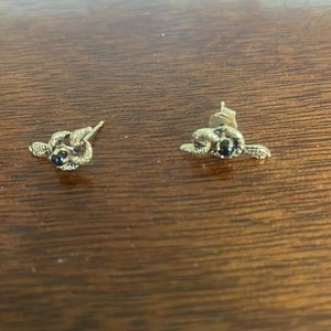 Serpent gold post earrings with onyx stone